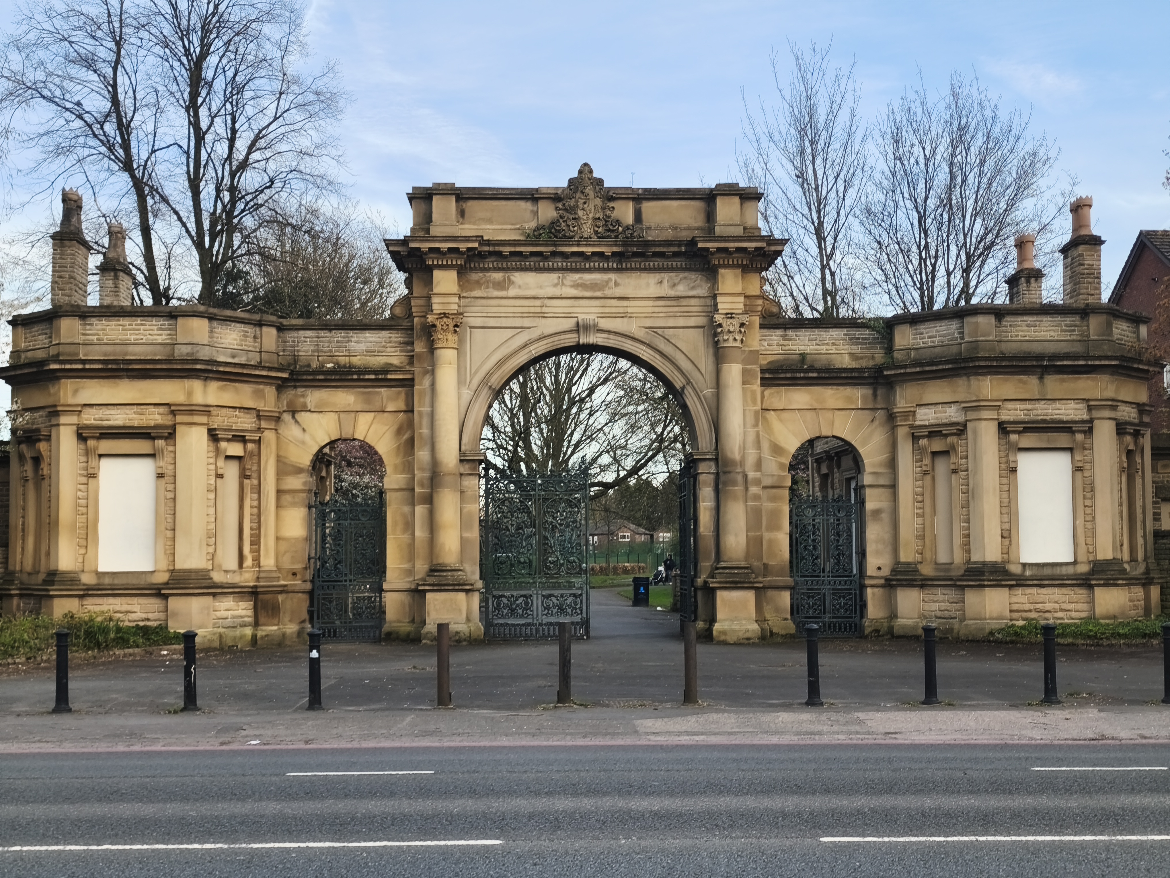 Entrance to Gorse Hill Park as viewed from across Chester Road (7th April 2026).